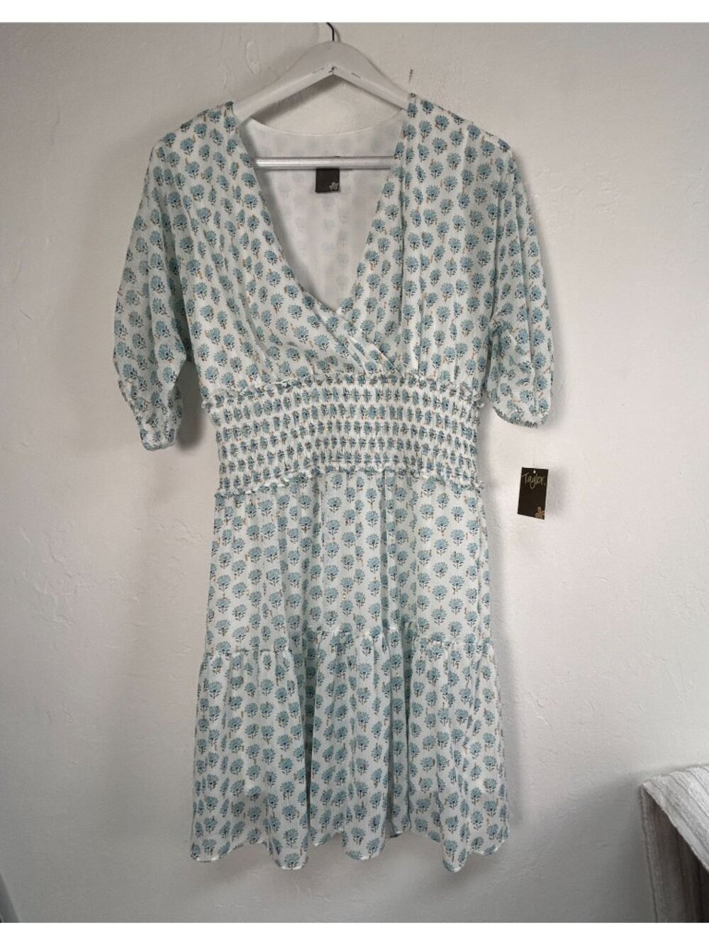 Taylor Womens Floral Print Metallic Smocked Waist Dress Size 12 Blue/White New